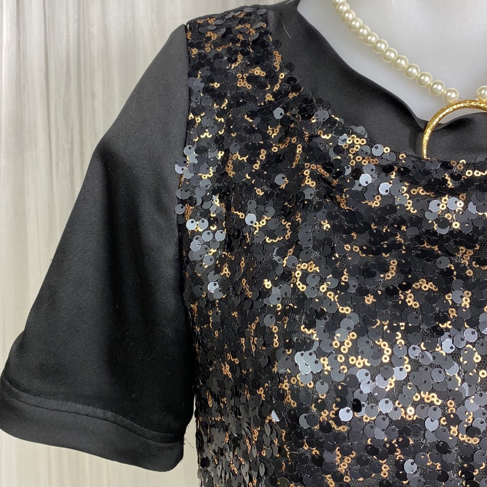 Sequins top - Picture 3 of 17